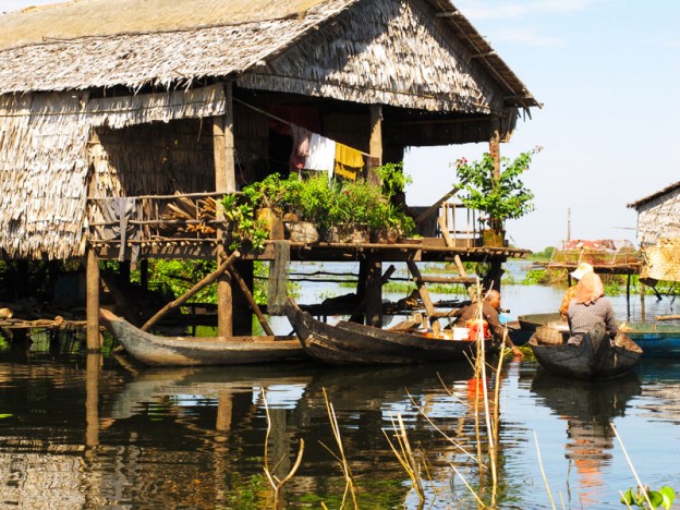 Daily life in Kompong Phluk, Tonle Sap, Cambodia