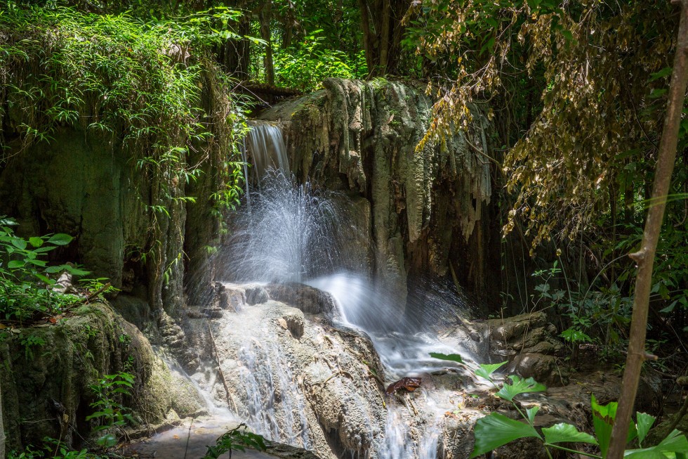 Erawan Falls, mid level